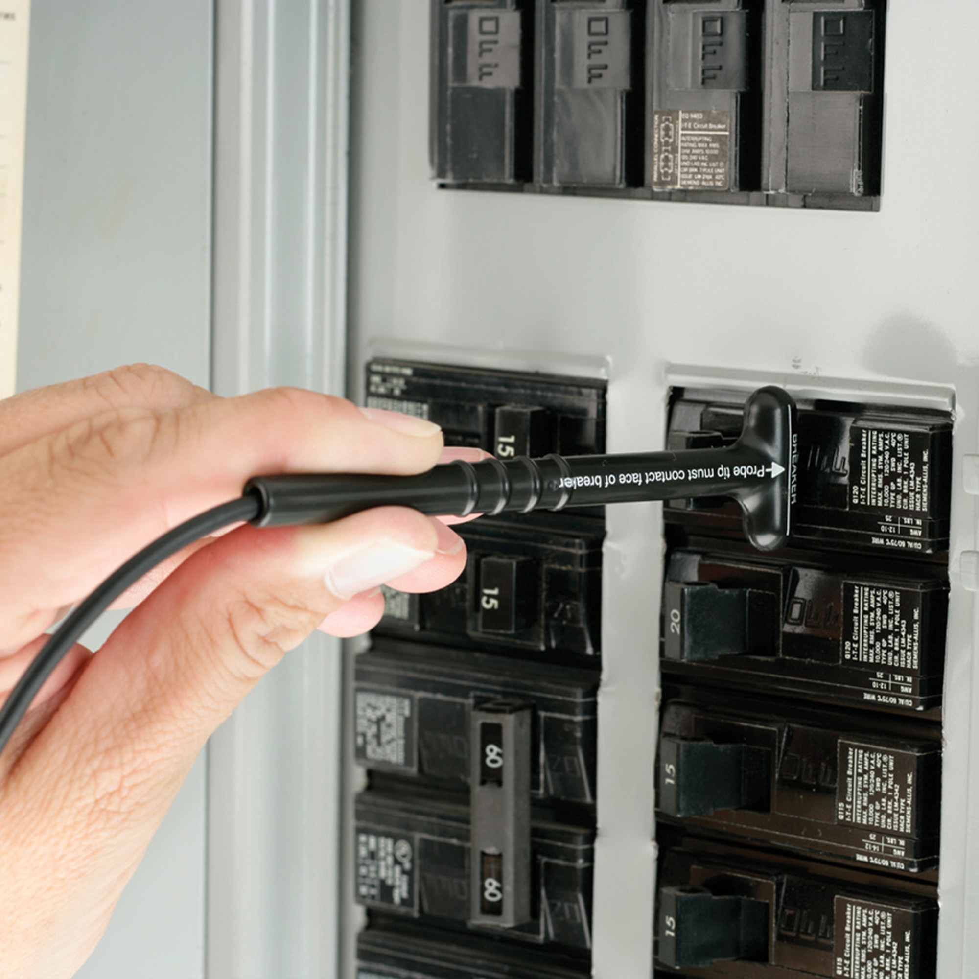 Circuit Tracker Circuit Breaker Finder/Locator and GFCI Tester 1/Ea.