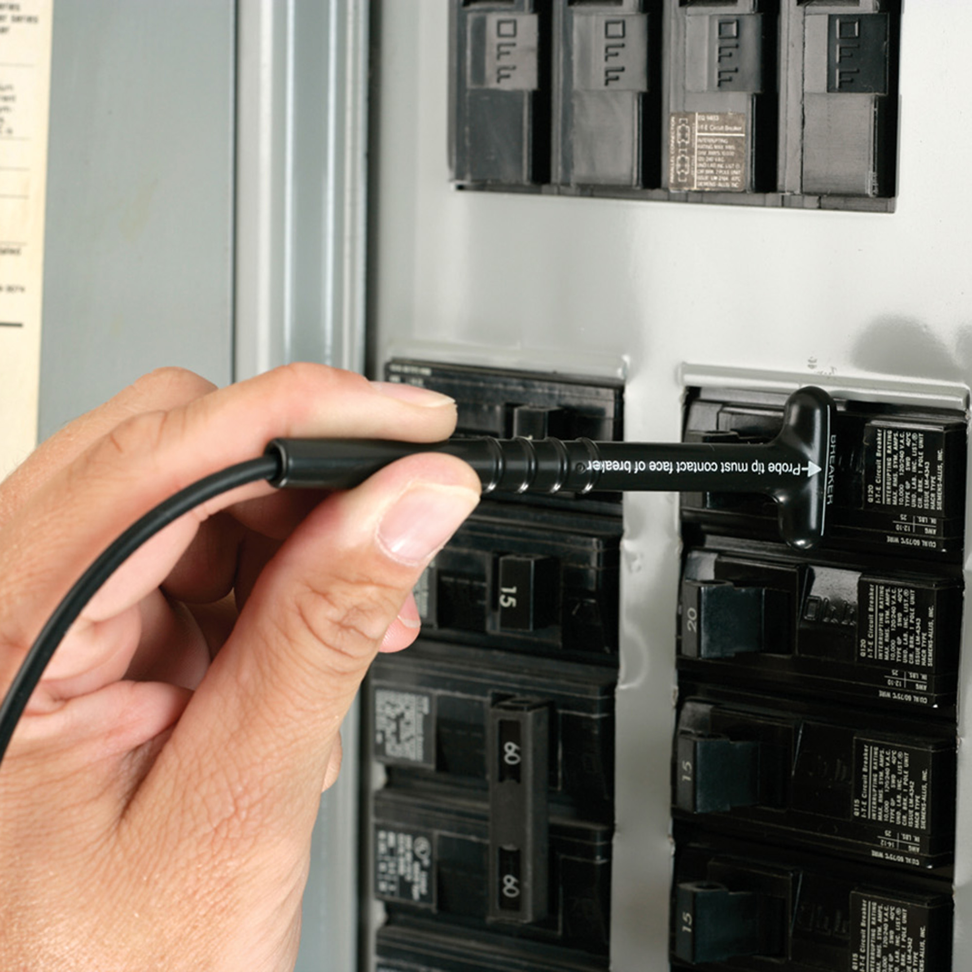 Circuit Tracker Circuit Breaker Finder/Locator and GFCI Tester 1/Ea.